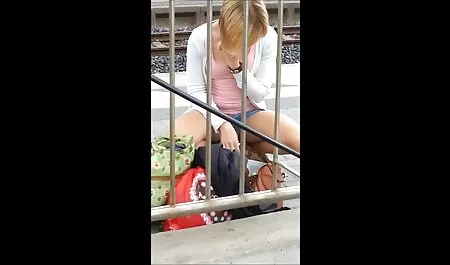 שני החורים הוכנו דרך הפה סרטי סקס חינם זקנות והפכו לפופקורן ליופי.