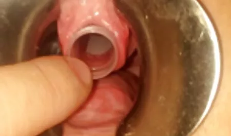 ישנה שינה סרטי סקס אמא ובת חינם עמוקה בשלב מסוים.