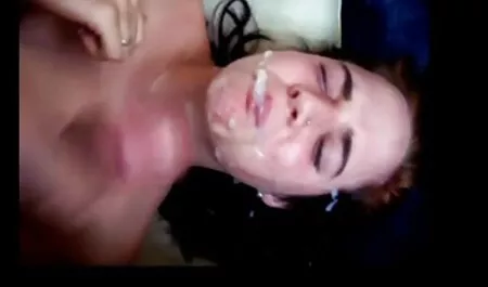 חלק בצורה מושלמת ורכך את הגופן סרטוני סקס צפייה ישירה