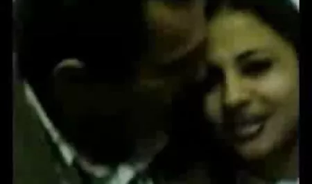 כלבה קשורה וחנוקה נענשה סרטי פורנו לצפייה חינם
