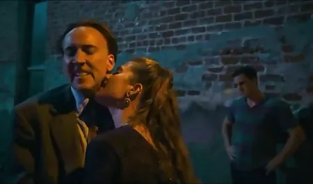 איירין משכה גבר עם הגוף שלה ונהנתה מהזין שלו הרבה סרטי פורנו לצפיה ישירה חינם