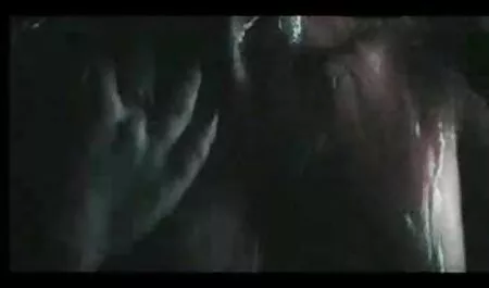 בוגר סרטי סקס צפיה ישירה חינם מאבד זין.