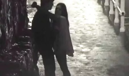 הגברים חילקו בלונדינית סרטי סקס חינם אמא ובן לשלושה חלקים, באותו הזמן לתפוס את הכוס ואת הפה שלה